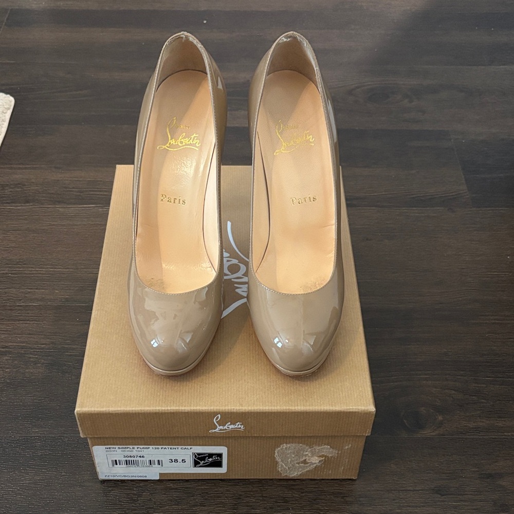 Christian Louboutin Beige Patent Leather New Simple Pump 120 Size 38.5